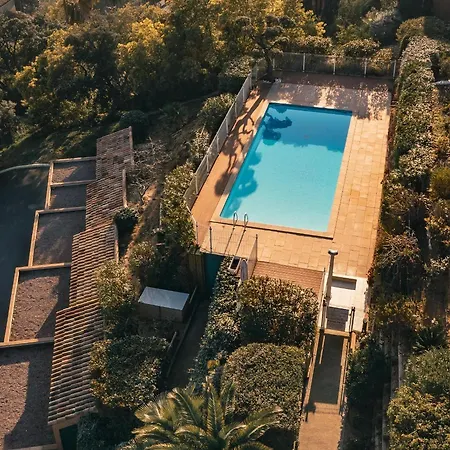 Bel Appartement, Terrasse, Piscine, Vue Sur Golf *